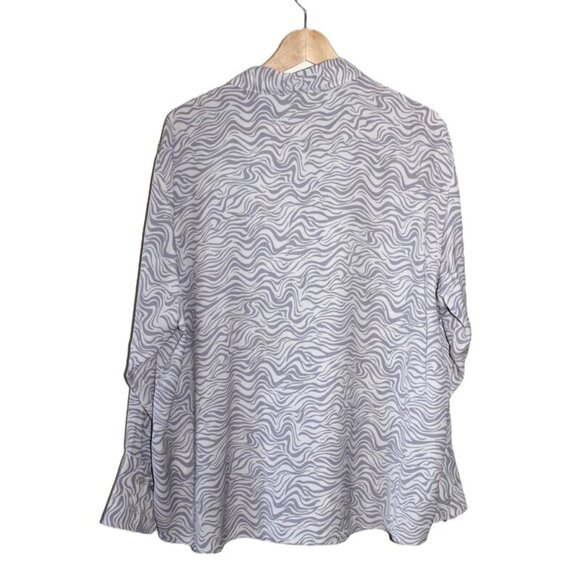 ABERCROMBIE & FITCH Boyfriend Faux Silk Button-Up Shirt in Cream Pattern (XL) - Picture 5 of 11